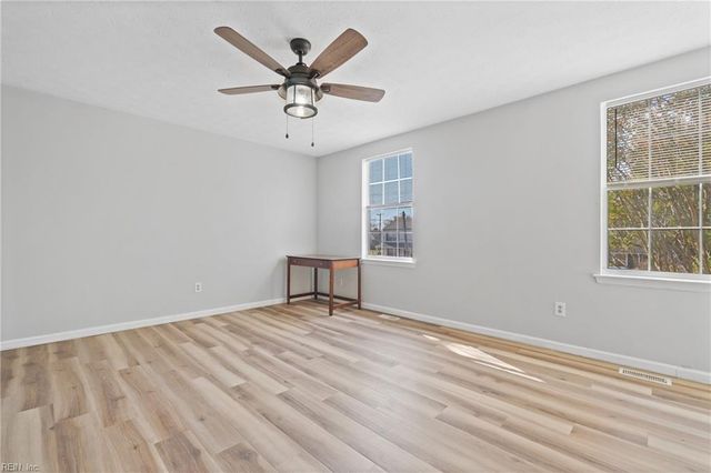 106 W Cummings AVE, Hampton, VA 23663