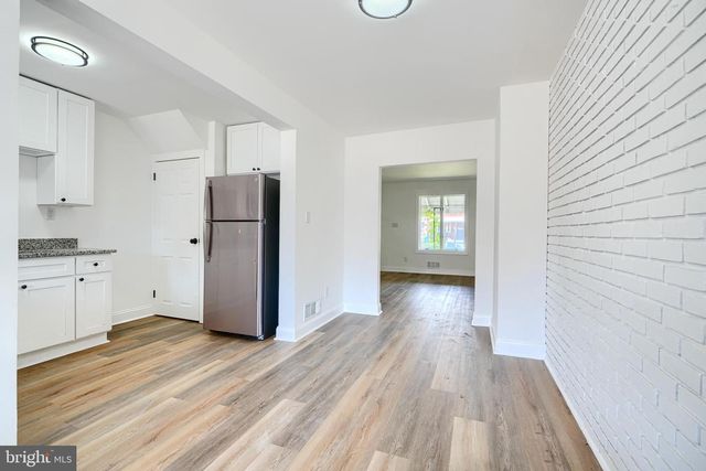 2204 REDTHORN RD, Middle River, MD 21220