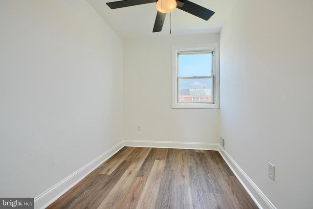 2204 REDTHORN RD, Middle River, MD 21220