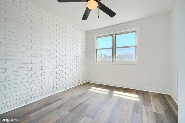 2204 REDTHORN RD, Middle River, MD 21220