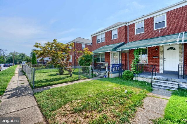 2204 REDTHORN RD, Middle River, MD 21220