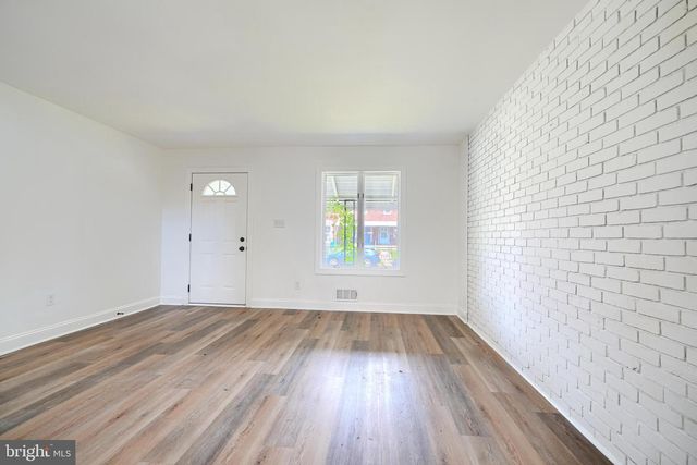 2204 REDTHORN RD, Middle River, MD 21220