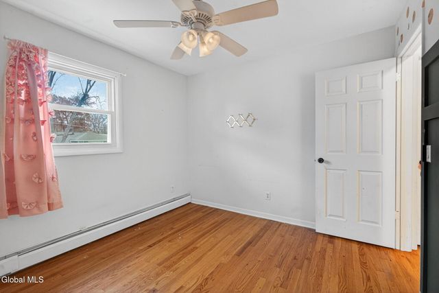 3 Greenway Drive, Glenville, NY 12302