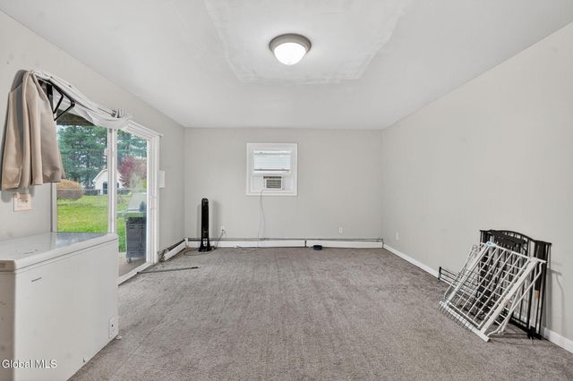 3 Greenway Drive, Glenville, NY 12302