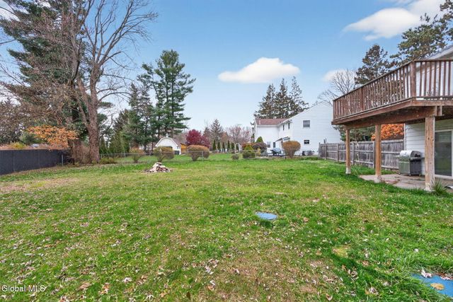 3 Greenway Drive, Glenville, NY 12302