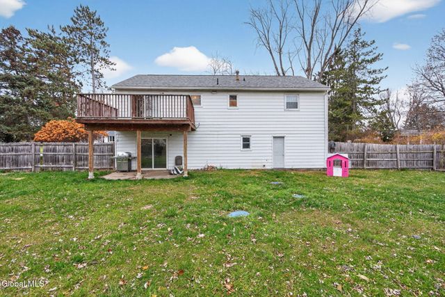 3 Greenway Drive, Glenville, NY 12302