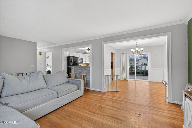 3 Greenway Drive, Glenville, NY 12302