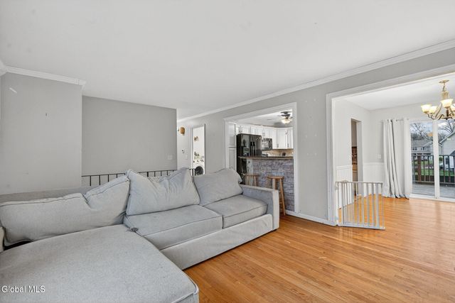 3 Greenway Drive, Glenville, NY 12302