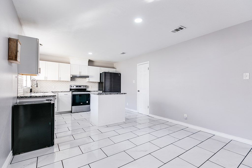 Image 17 of property listing at 321 Kennedy St, San Angelo, TX 76905