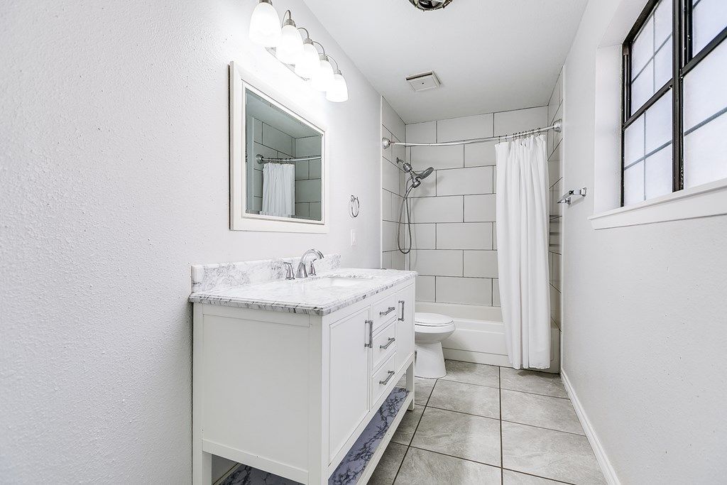 Image 23 of property listing at 321 Kennedy St, San Angelo, TX 76905