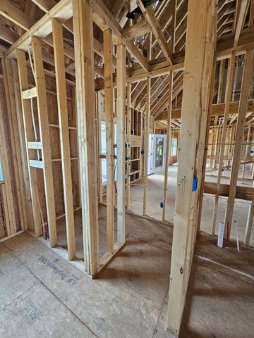 4992 Royal View Way, Clarksville, TN 37040