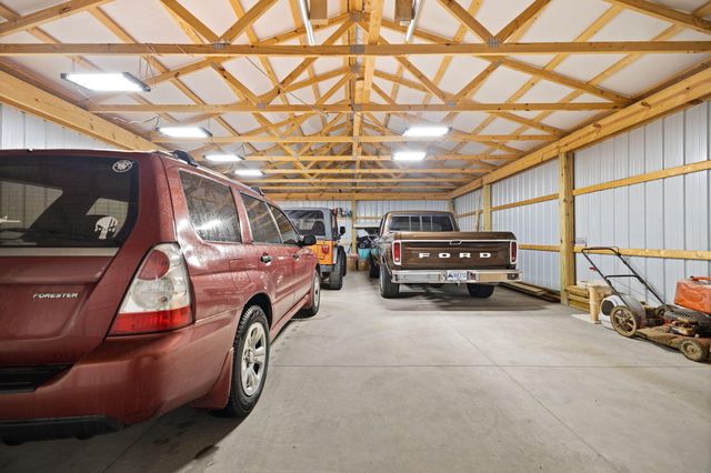 249 N Riverwood Road, Bronston, KY 42518