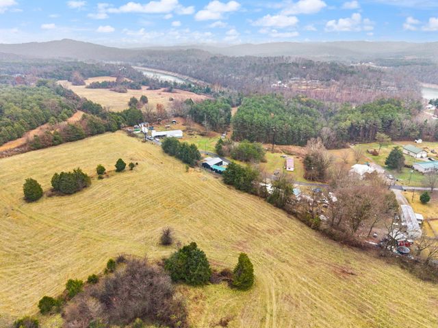 249 N Riverwood Road, Bronston, KY 42518