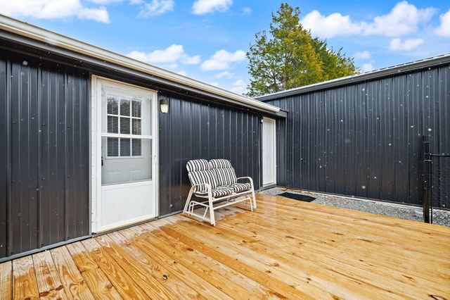 249 N Riverwood Road, Bronston, KY 42518