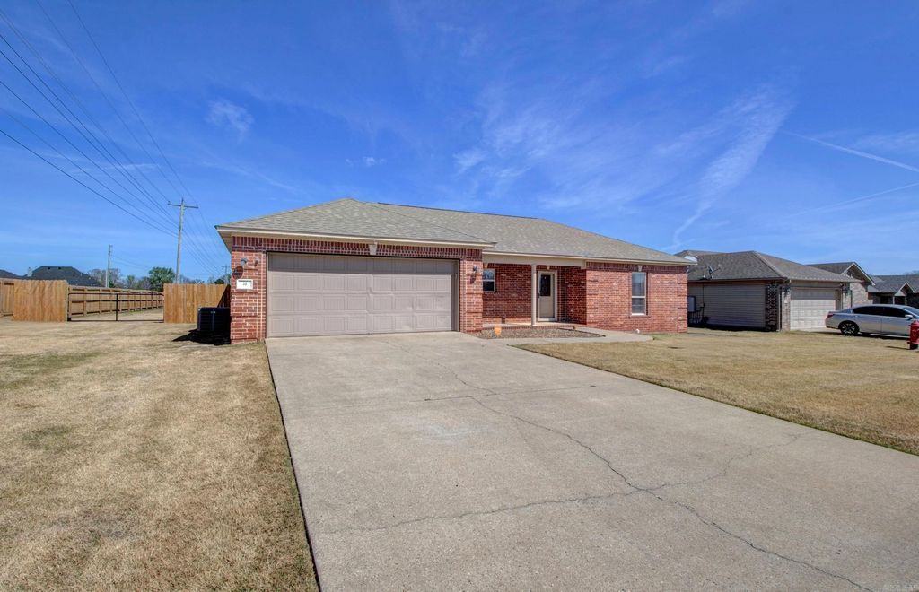 10 Mill Creek Drive, Ward, AR 72176