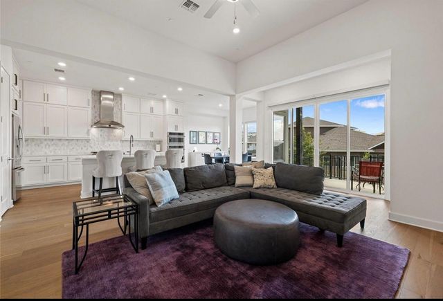 5305 Watusi BND, Austin, TX 78732