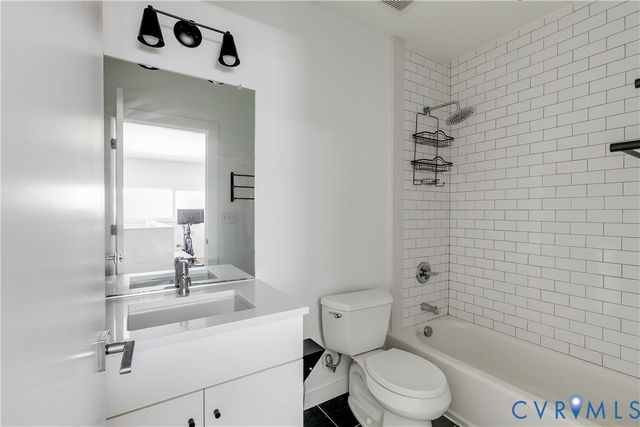 2519 O St, Richmond, VA 23223