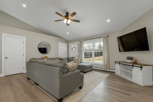 85 Kennybeck Court, New Ipswich, NH 03071