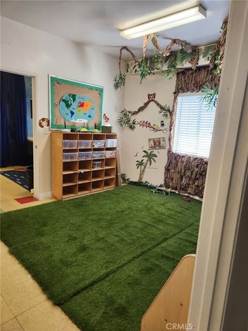 7422 S Western Avenue, Los Angeles, CA 90047