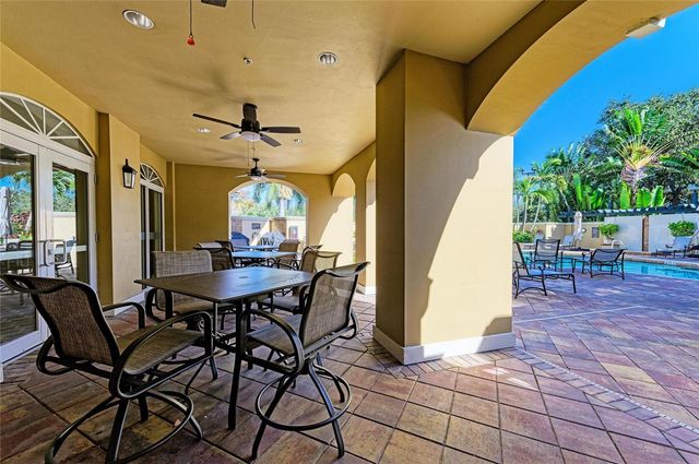 1064 N TAMIAMI TRAIL 1304, Sarasota, FL 34236