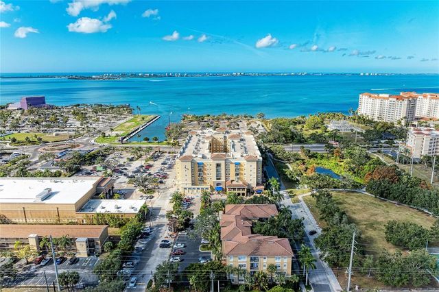 1064 N TAMIAMI TRAIL 1304, Sarasota, FL 34236