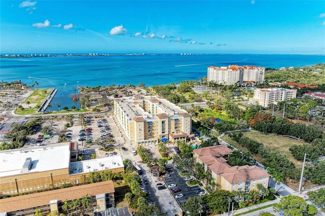 1064 N TAMIAMI TRAIL 1304, Sarasota, FL 34236