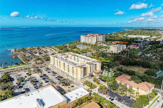 1064 N TAMIAMI TRAIL 1304, Sarasota, FL 34236