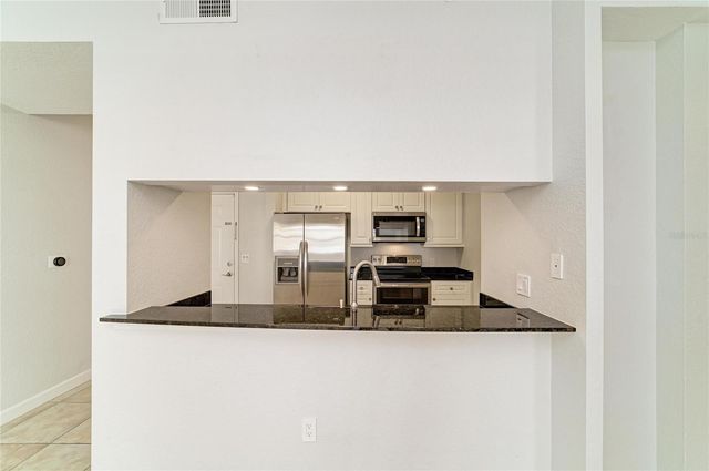 1064 N TAMIAMI TRAIL 1304, Sarasota, FL 34236