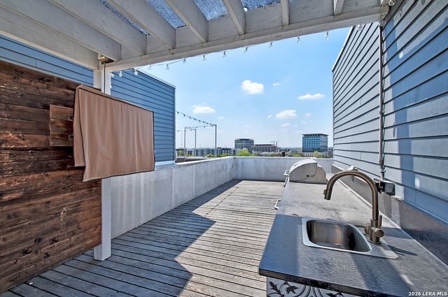 914 E JOSEPHINE ST, San Antonio, TX 78208