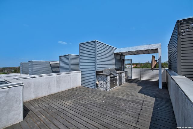 914 E JOSEPHINE ST, San Antonio, TX 78208