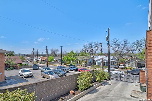 914 E JOSEPHINE ST, San Antonio, TX 78208