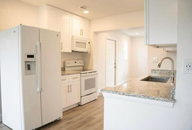 2317 NW 15th Court, Fort Lauderdale, FL 33311