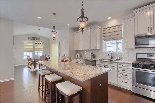 2035 Sir Patrick Drive, Cecil, PA 15057