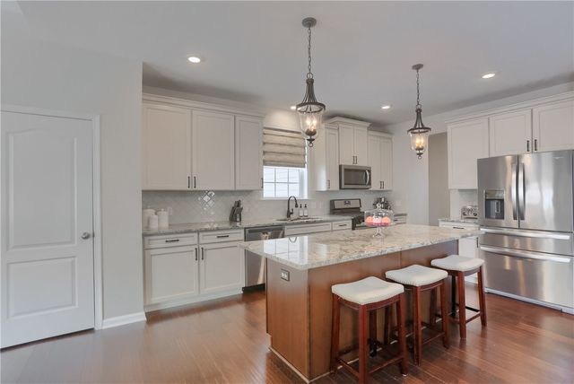 2035 Sir Patrick Drive, Cecil, PA 15057