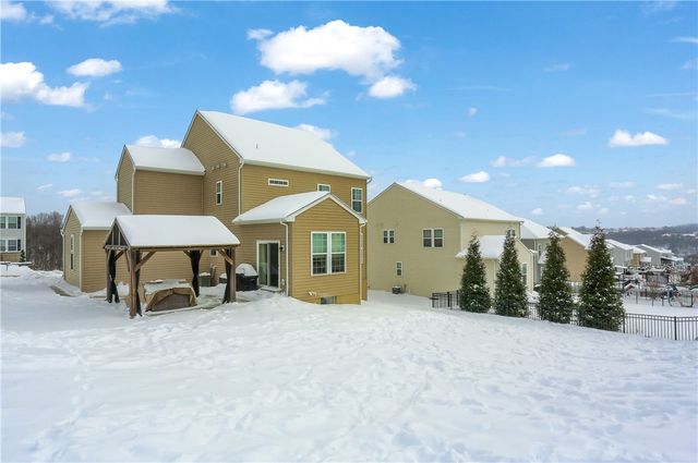 2035 Sir Patrick Drive, Cecil, PA 15057