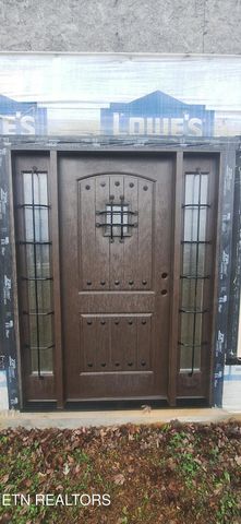 580 Meadow View Lane, Madisonville, TN 37354