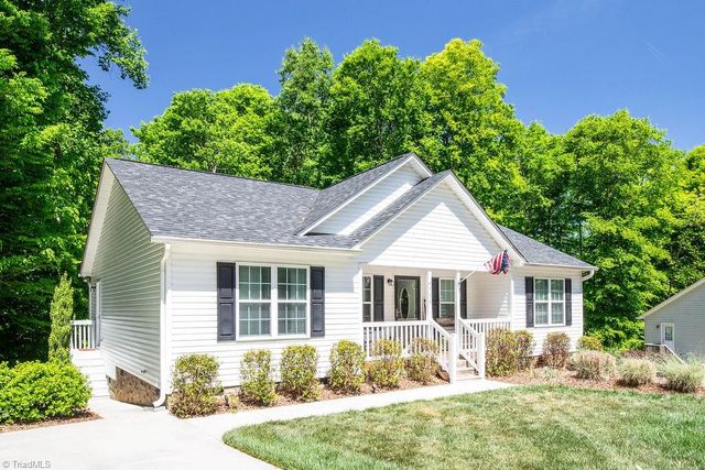 4738 Colonial Circle, Trinity, NC 27370