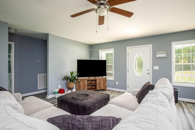 4738 Colonial Circle, Trinity, NC 27370