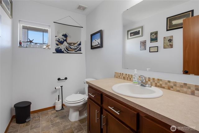 1112 204th Street Ct E, Spanaway, WA 98387