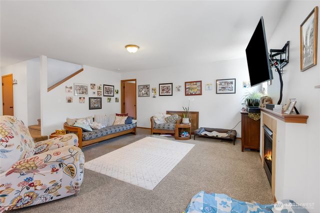 1112 204th Street Ct E, Spanaway, WA 98387