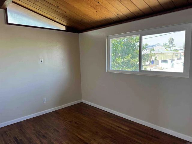 1002-04 Hanover Street, San Diego, CA 92114