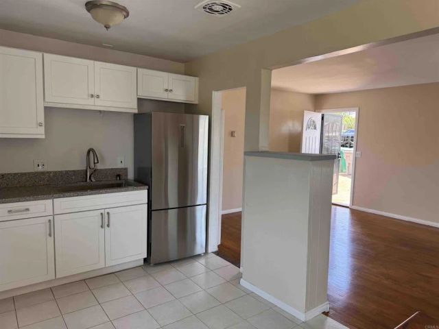 1002-04 Hanover Street, San Diego, CA 92114