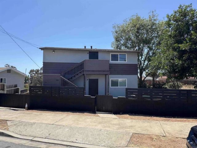1002-04 Hanover Street, San Diego, CA 92114