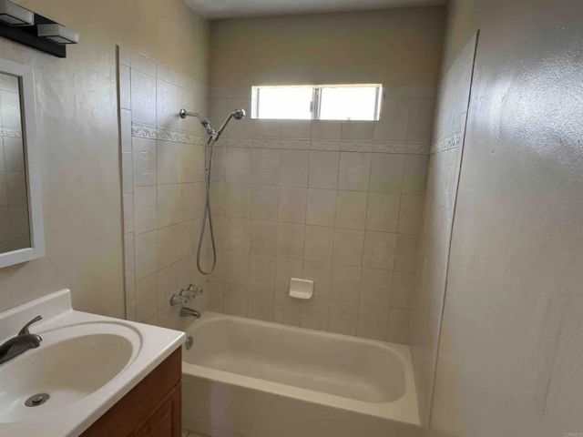 1002-04 Hanover Street, San Diego, CA 92114