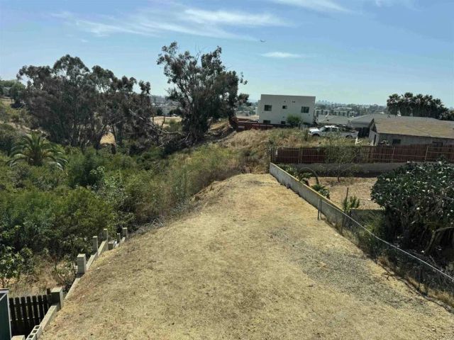 1002-04 Hanover Street, San Diego, CA 92114