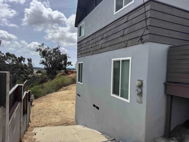 1002-04 Hanover Street, San Diego, CA 92114