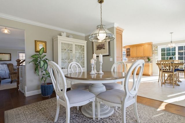 17 Stoneybrook Rd, Grafton, MA 01536