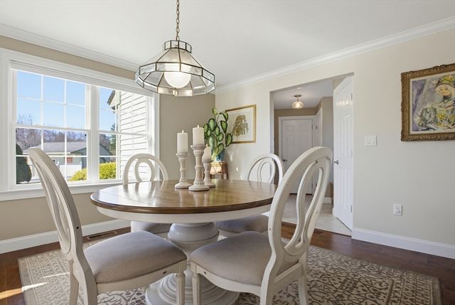 17 Stoneybrook Rd, Grafton, MA 01536