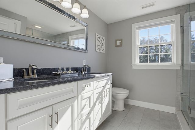 17 Stoneybrook Rd, Grafton, MA 01536