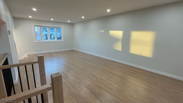 13 Patton Dr, Franklin Twp., NJ 08873